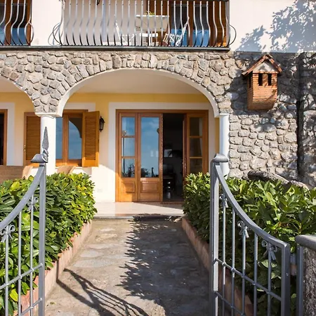 Savina - Elegant Family Overlooks Amalfi Coast - Villa Positano