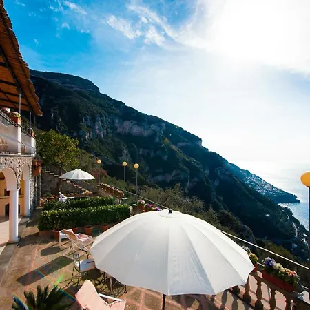 Villa Savina - Elegant Family Overlooks Amalfi Coast - Positano