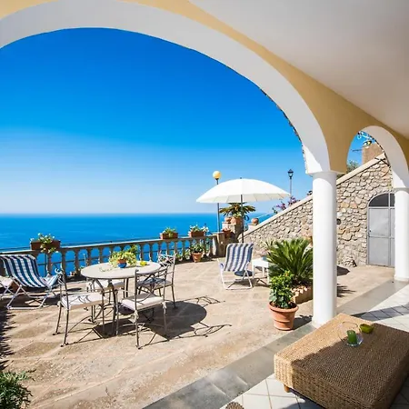 Savina - Elegant Family Overlooks Amalfi Coast - * Positano